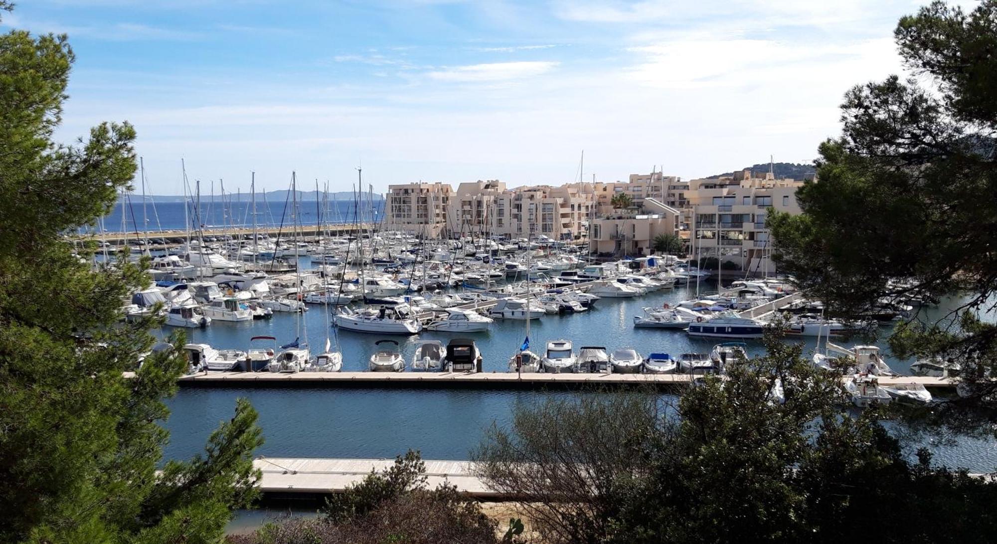 T2 Terrasse, Bormes Les Mimosas La Faviere, 5 Pers, 5 Mn A Pieds Des Plages Et Commerces 외부 사진